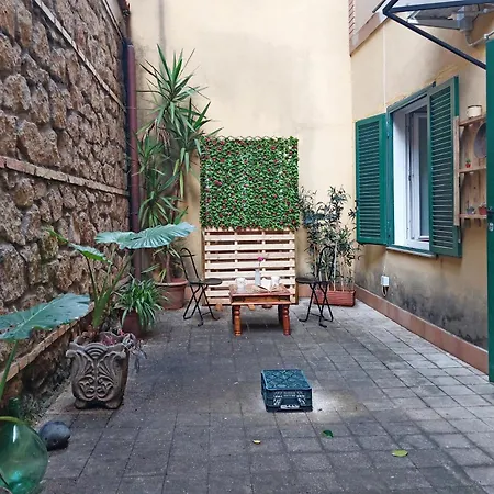 Charming Nest Steps From The Vatican Appartamento