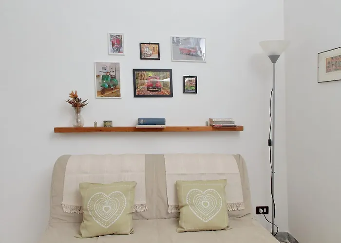 Charming Nest Steps From The Vatican アパート