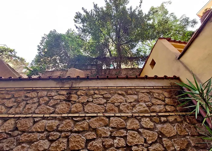 アパート Charming Nest Steps From The Vatican ローマ
