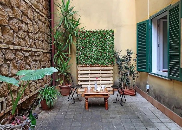 アパート Charming Nest Steps From The Vatican ローマ