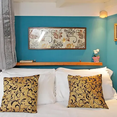 Charming Nest Steps From The Vatican Apartment