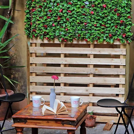 Charming Nest Steps From The Vatican Apartment *